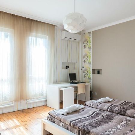 Top Center Sofialuxrentals Patriarh Evtimiy Apartment - Free Parking Exterior photo